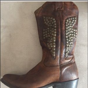 Frye Billy Hammered stud cowboy boots